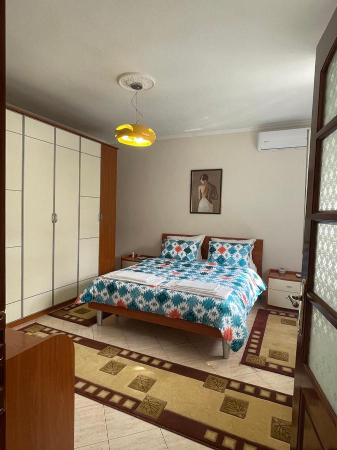 Guest House Tiranë Luaran gambar